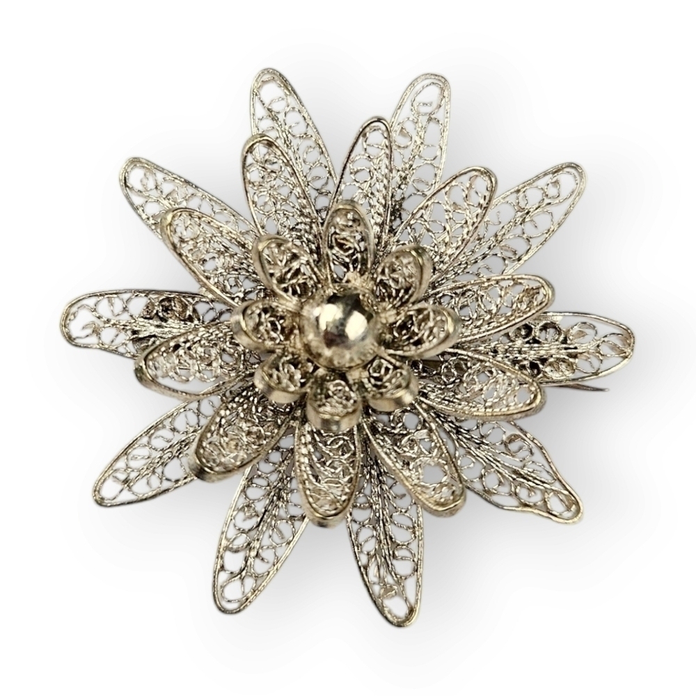Spun Silver Filigree Flower Brooch Vintage Delicate Layered Petal Broach 1.75" - Picture 4 of 7
